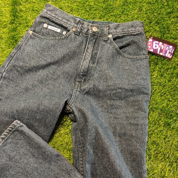 VINTAGE GREEN-WASH HIGH WAIST MOM JEANS - Picture 2 of 9